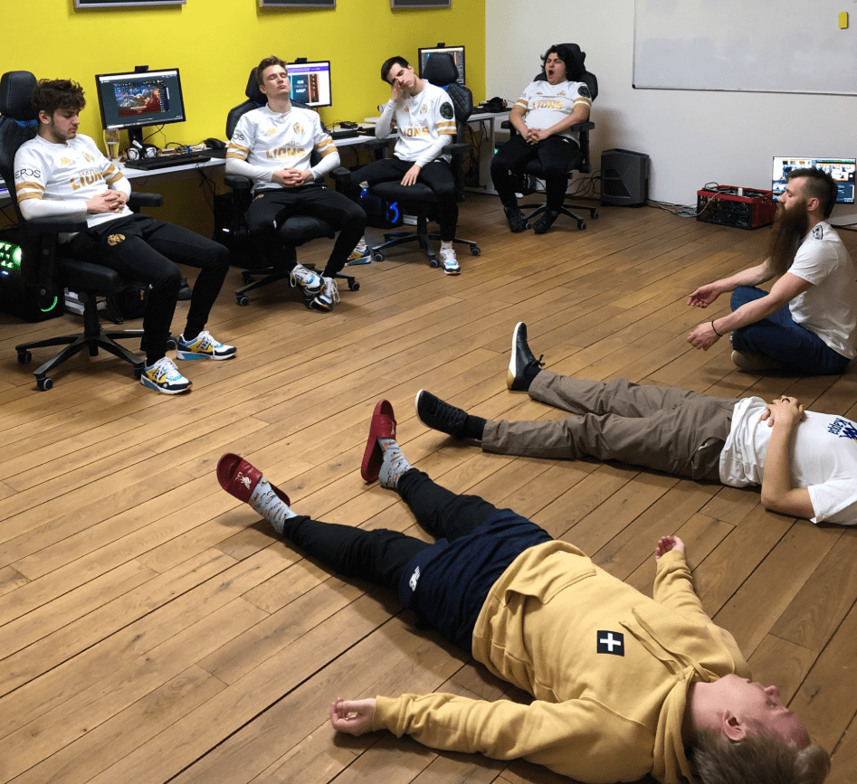 九游-蒂姆在MAD比赛中出色防守，绝杀引发热议！的简单介绍