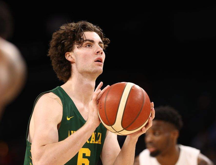 包含Ning新星赛况扑朔迷离表现惊艳，公牛未来可期！的词条